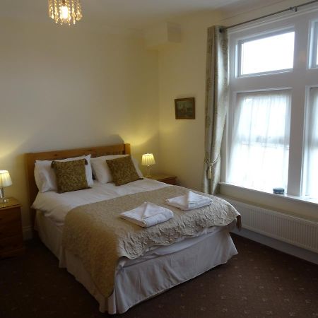 Bed and Breakfast Ashbourne House à Burnham-on-Sea Extérieur photo
